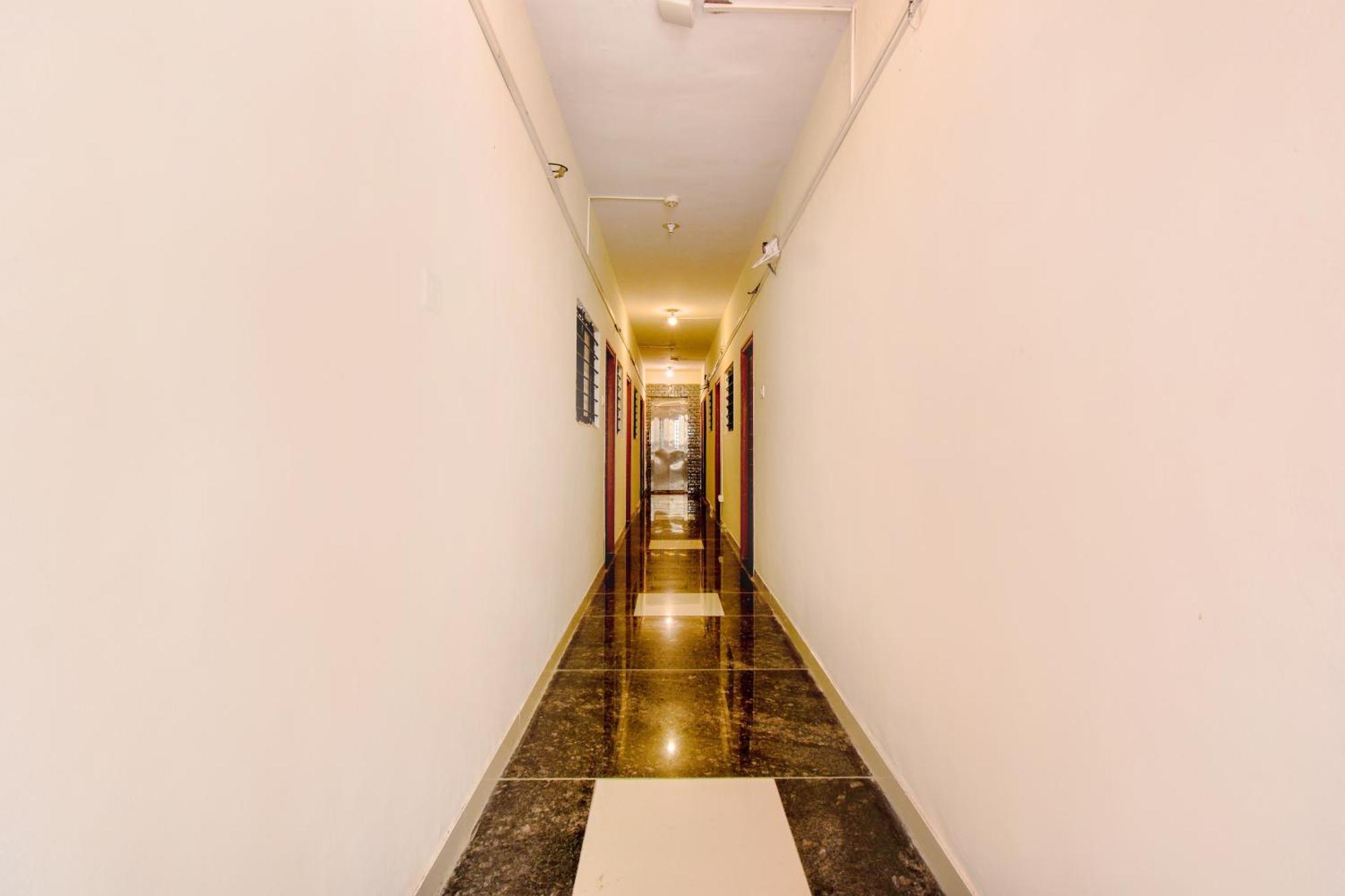فندق Fabexpress Srh - Nr Butterfly Park - هنجاودي المظهر الخارجي الصورة